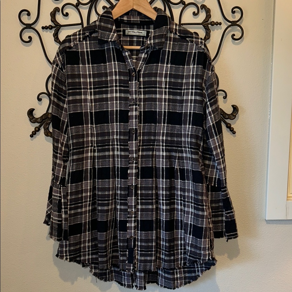 WE THE FREE "MARY ANNE" PLAID OVERSIZED BUTTON DOWN TUNIC SIZE EXTRA SMALL